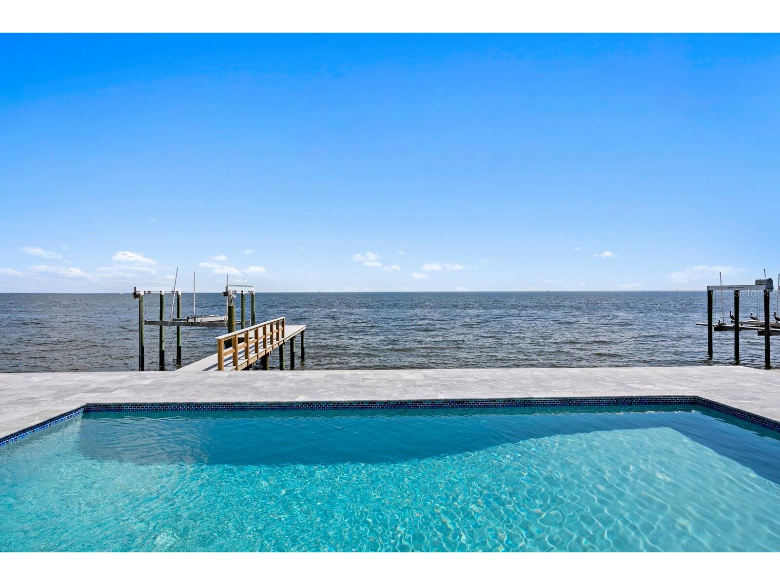 1936 Carolina Avenue NE Saint Petersburg FL 33703 TB8435895 image60