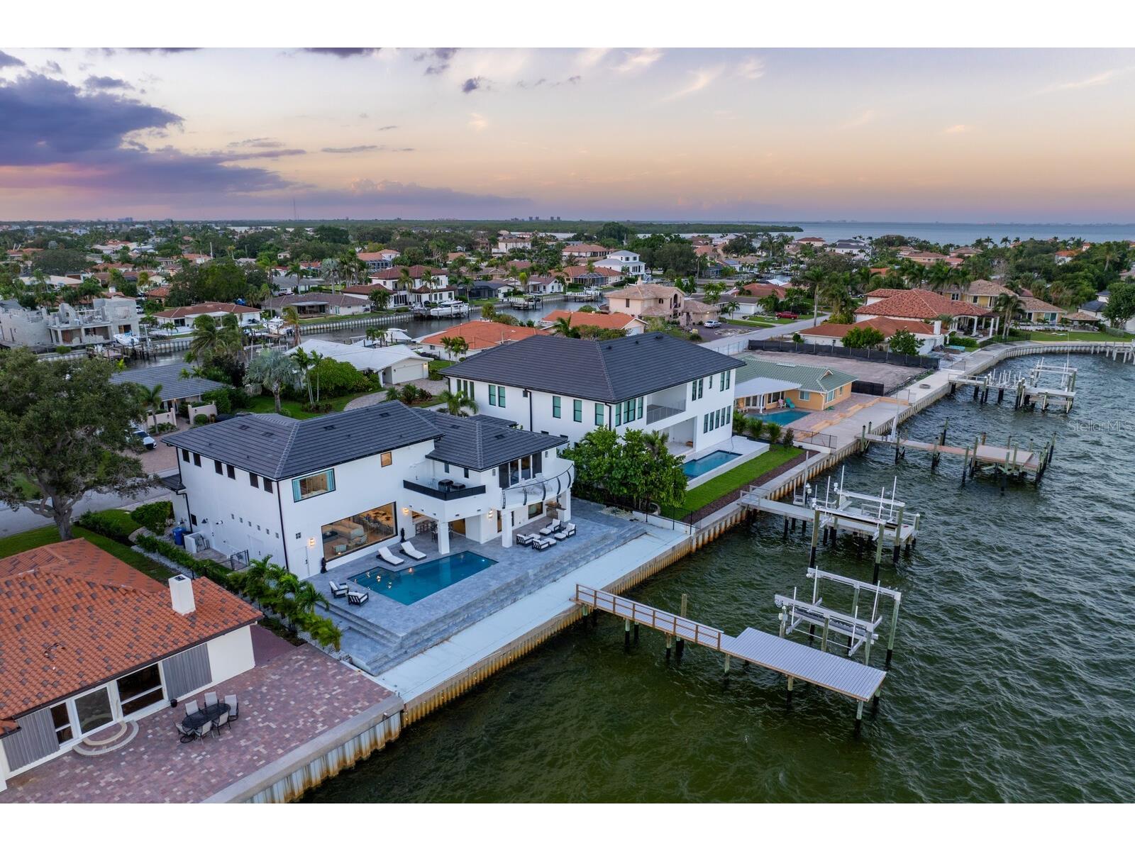 1936 Carolina Avenue NE Saint Petersburg FL 33703 TB8435895 image66