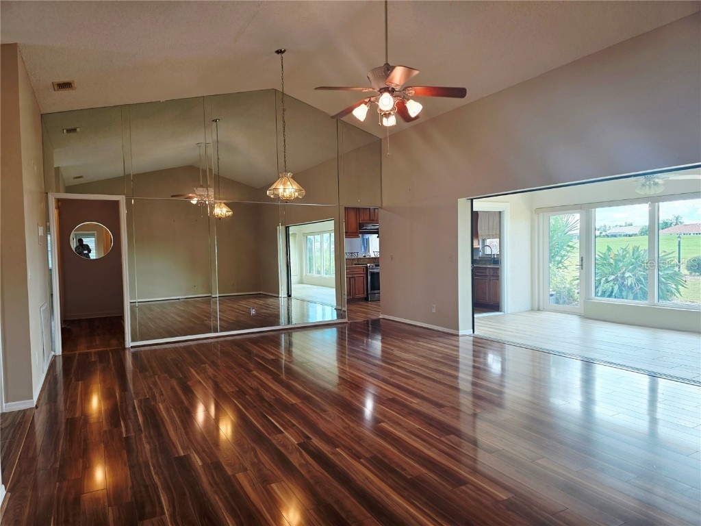 1936 New Bedford Drive Sun City Center FL 33573 TB8432915 image3