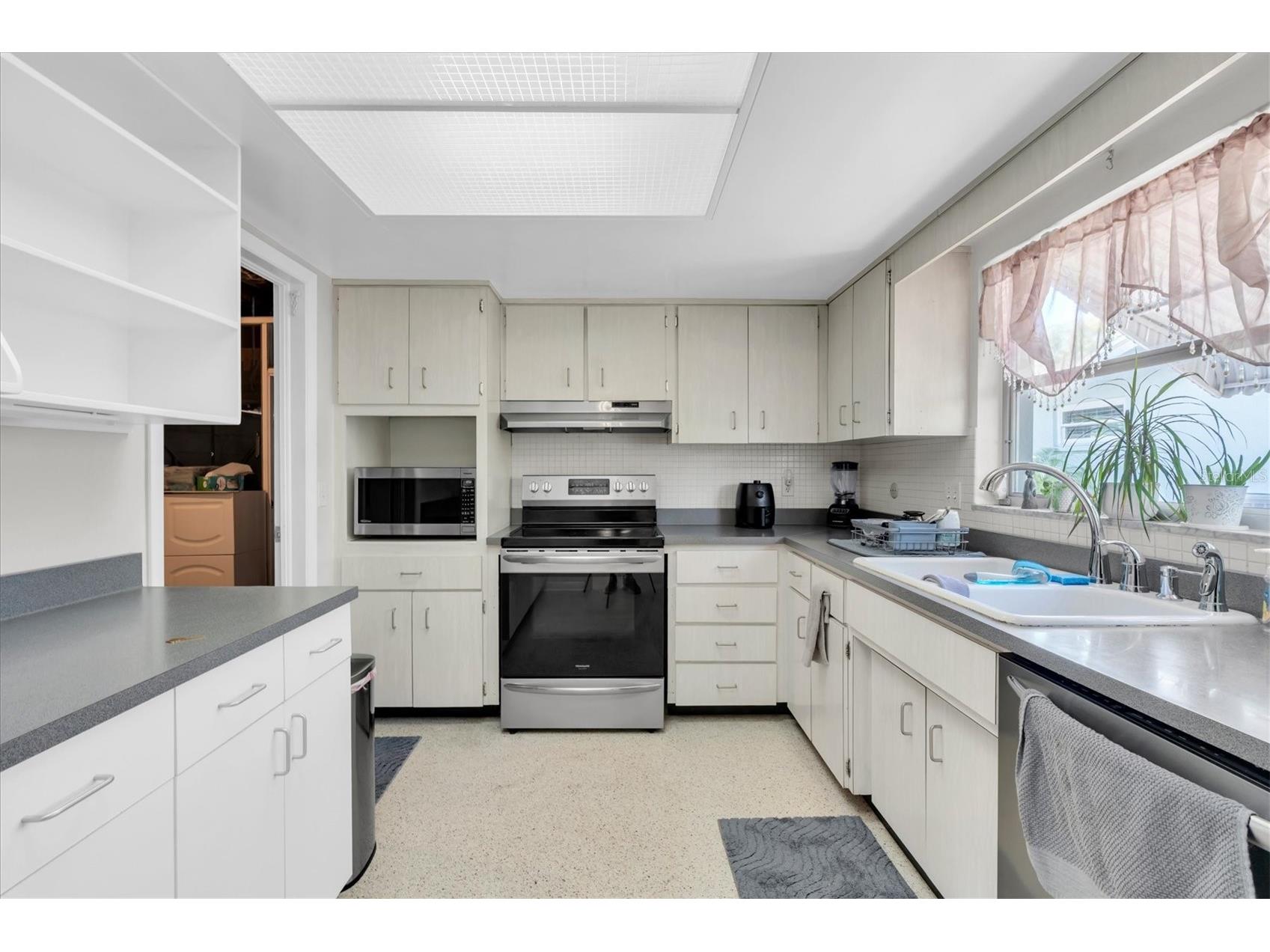1936 Nugget Drive Clearwater FL 33755 TB8510906 image11