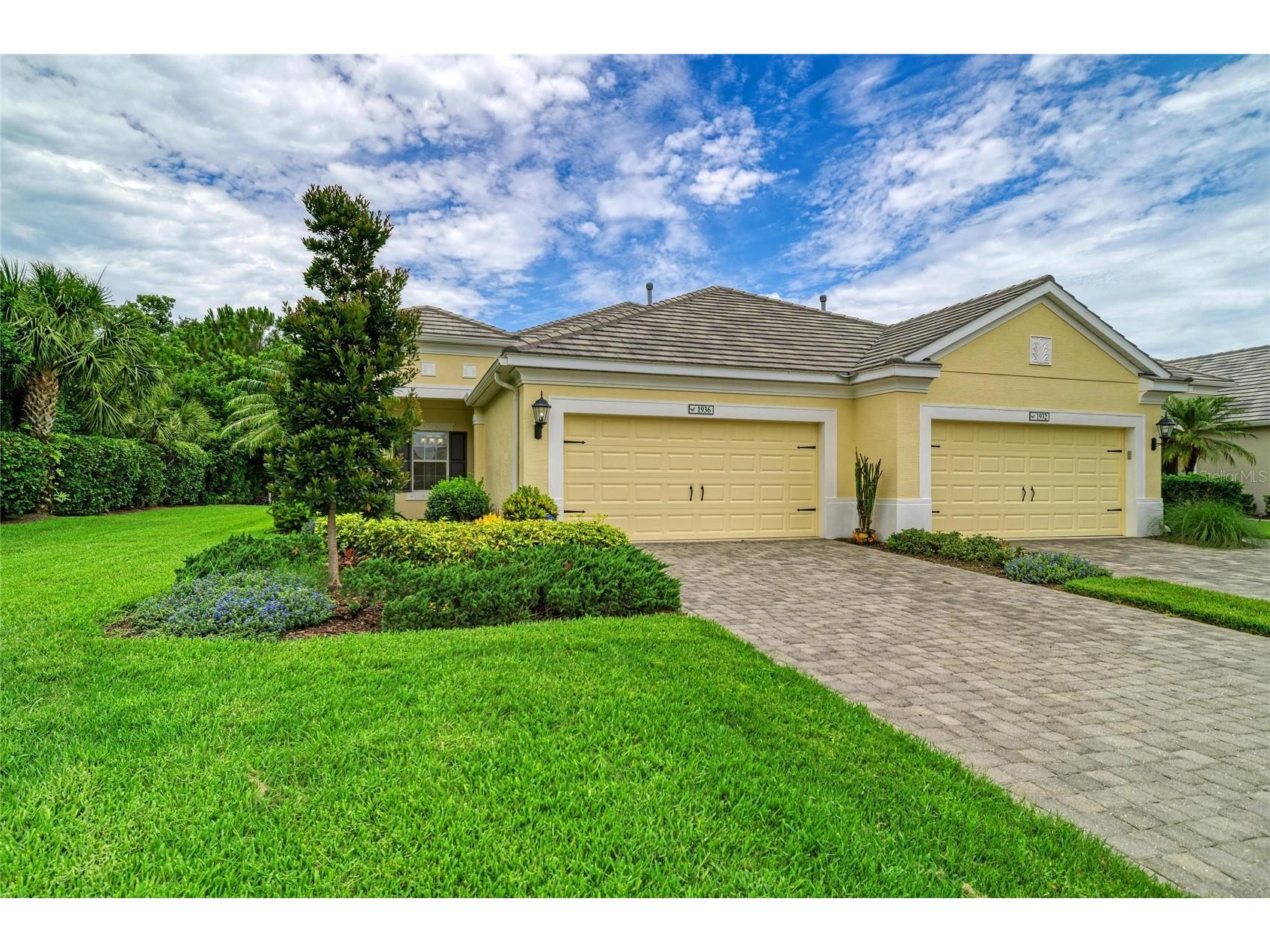 1936 Orange Lake Cove Bradenton FL 34211 A4692464 image1