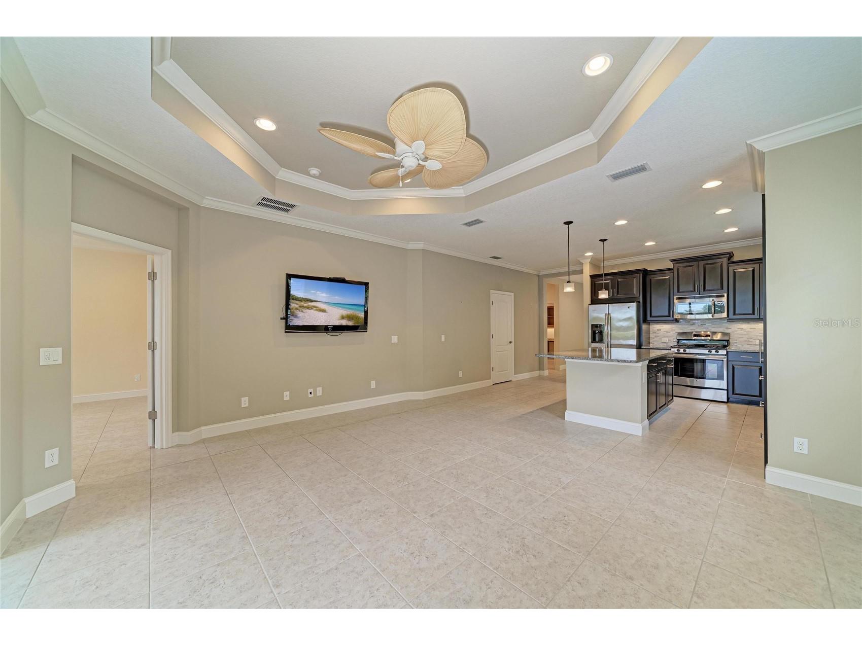 1936 Orange Lake Cove Bradenton FL 34211 A4692464 image25