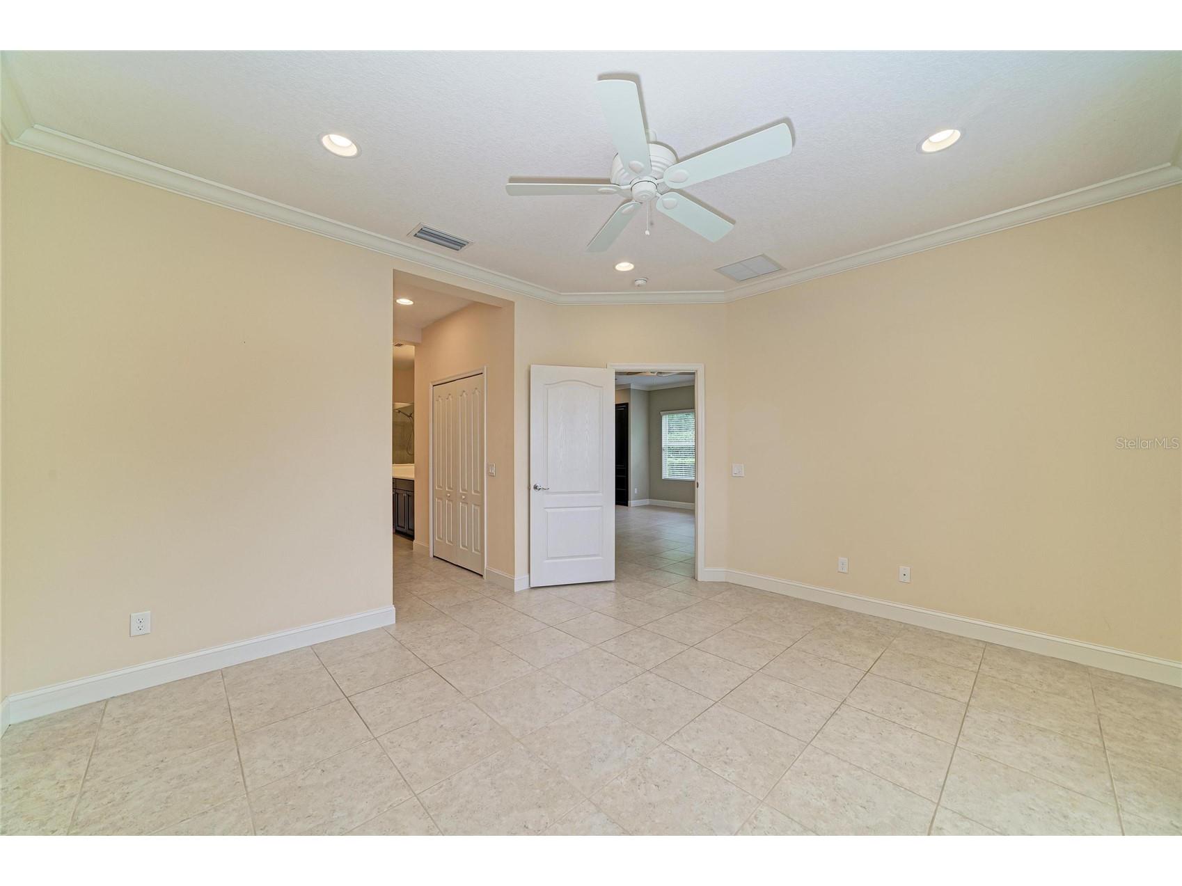 1936 Orange Lake Cove Bradenton FL 34211 A4692464 image30