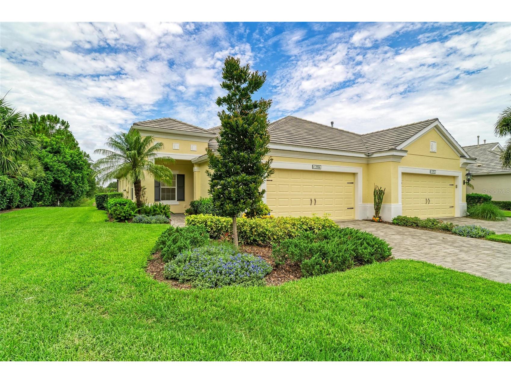 1936 Orange Lake Cove Bradenton FL 34211 A4692464 image45