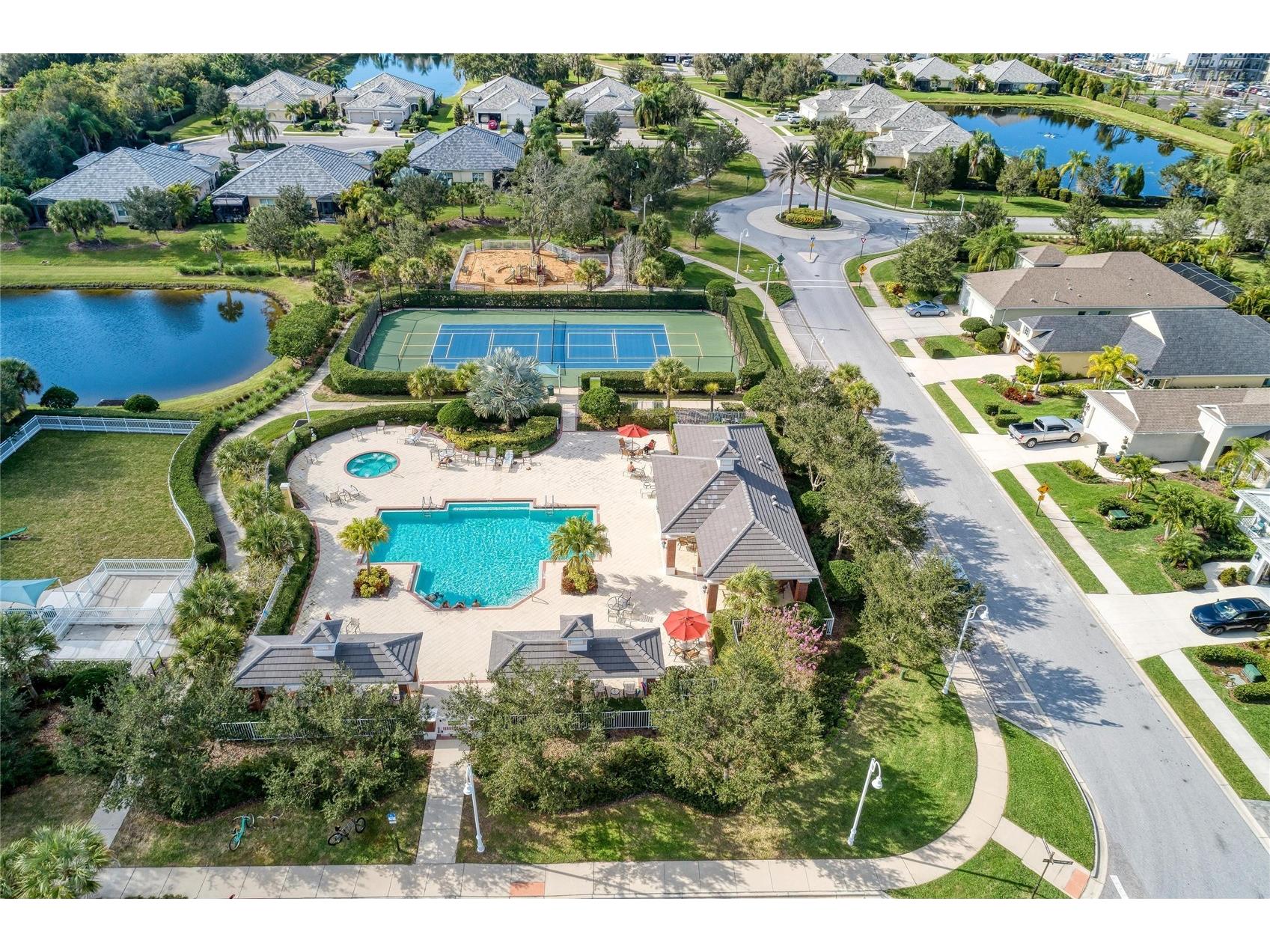 1936 Orange Lake Cove Bradenton FL 34211 A4692464 image47