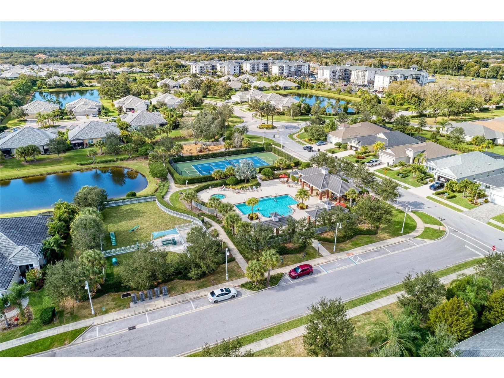 1936 Orange Lake Cove Bradenton FL 34211 A4692464 image54