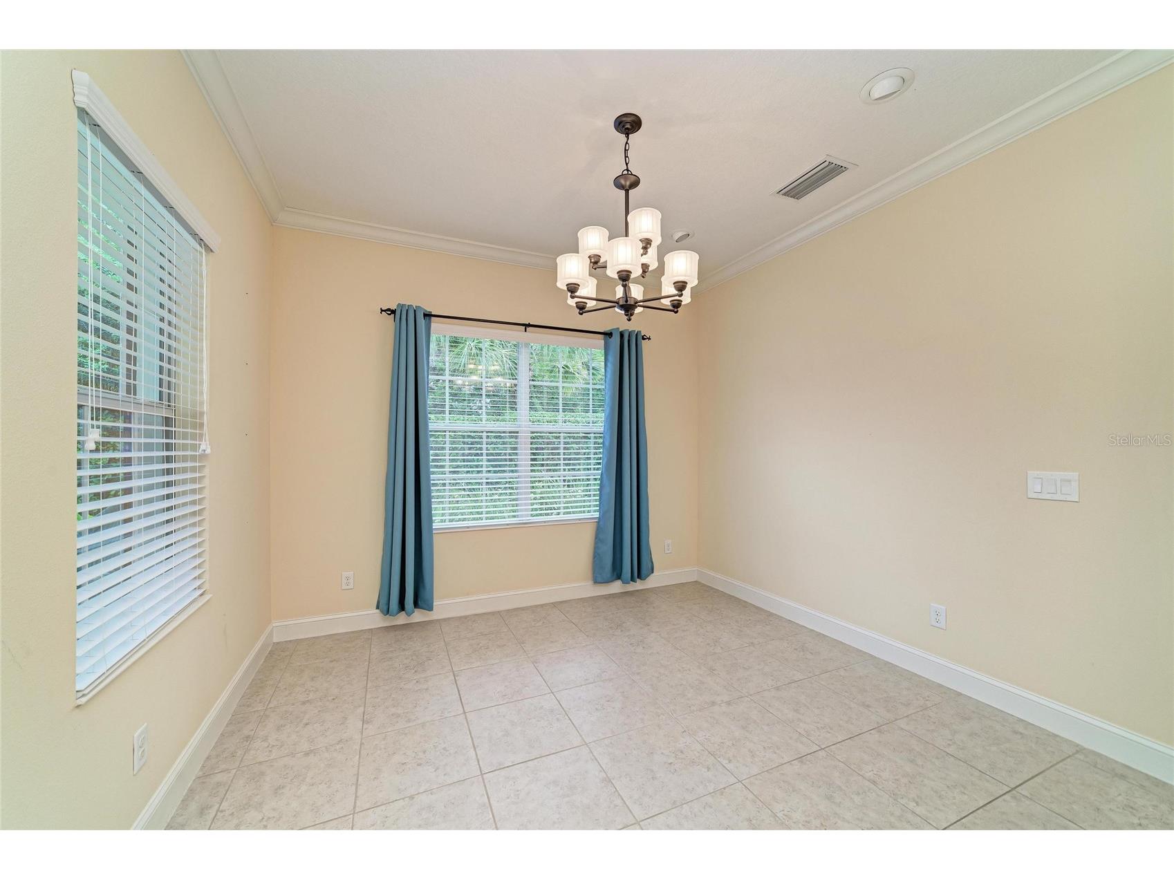 1936 Orange Lake Cove Bradenton FL 34211 A4692464 image8