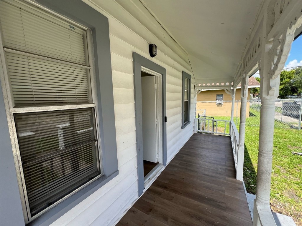 1936 W Cherry Street Tampa FL 33607 TB8404676 image12