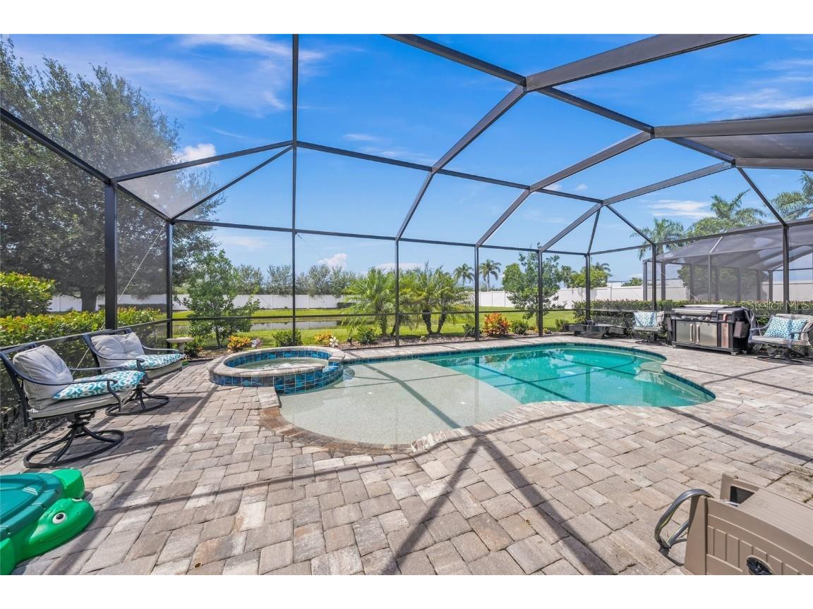 19369 Nearpoint Drive Venice FL 34292 A4657327 image3