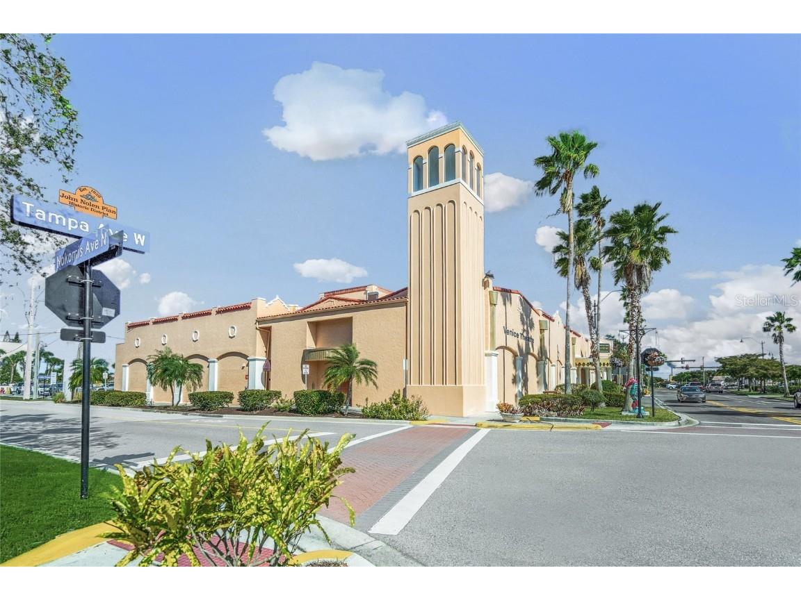 19369 Nearpoint Drive Venice FL 34292 A4657327 image44