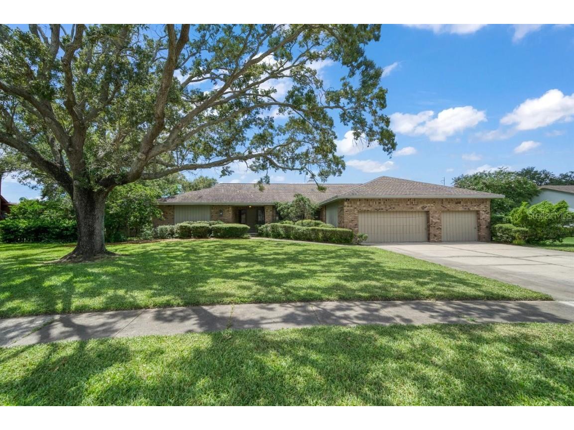 1937 Cove Lane Clearwater FL 33764 - ALLEN'S CREEK U8209944 image1