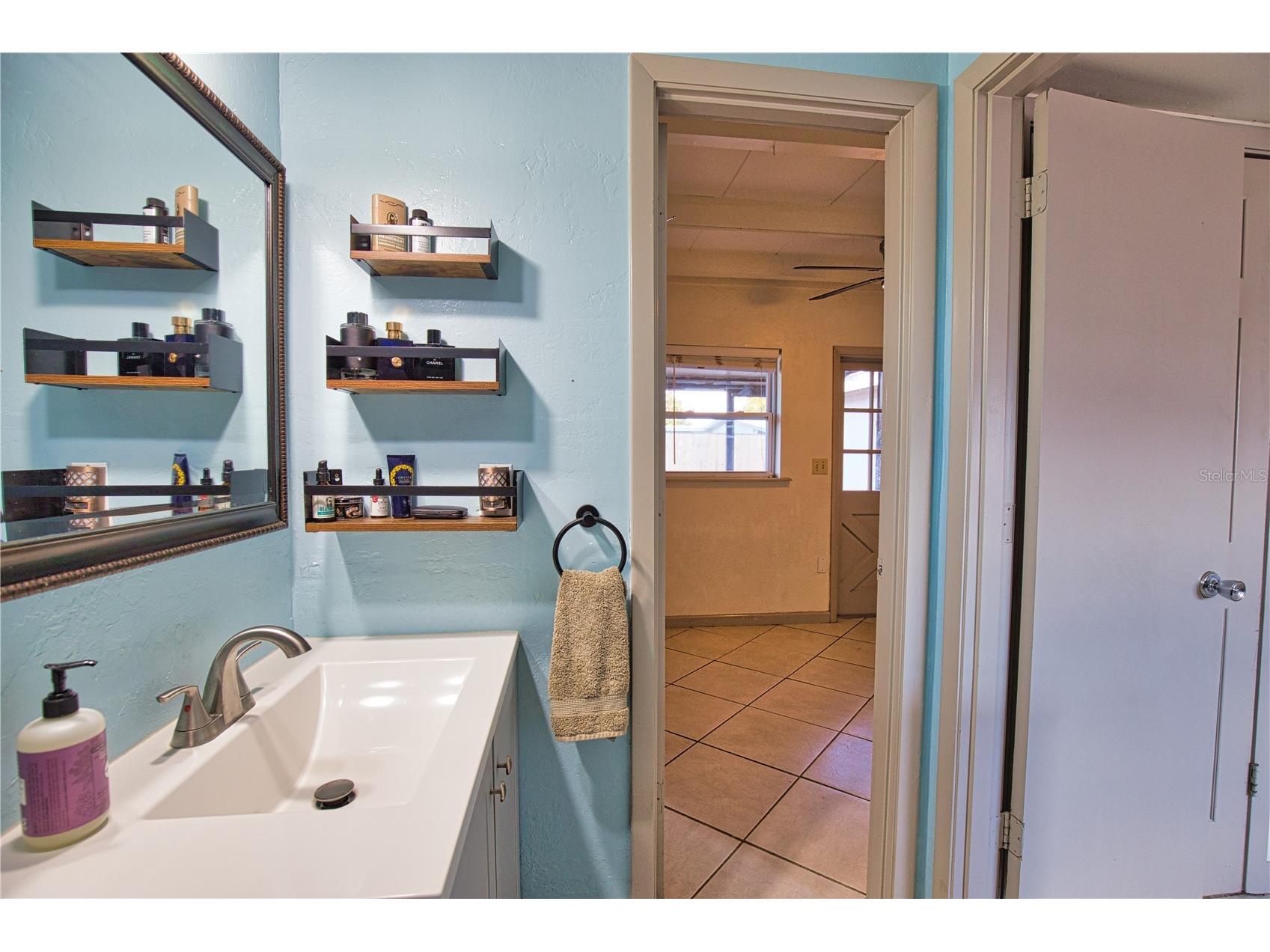 1937 Gold Avenue Sarasota FL 34235 N6142964 image30