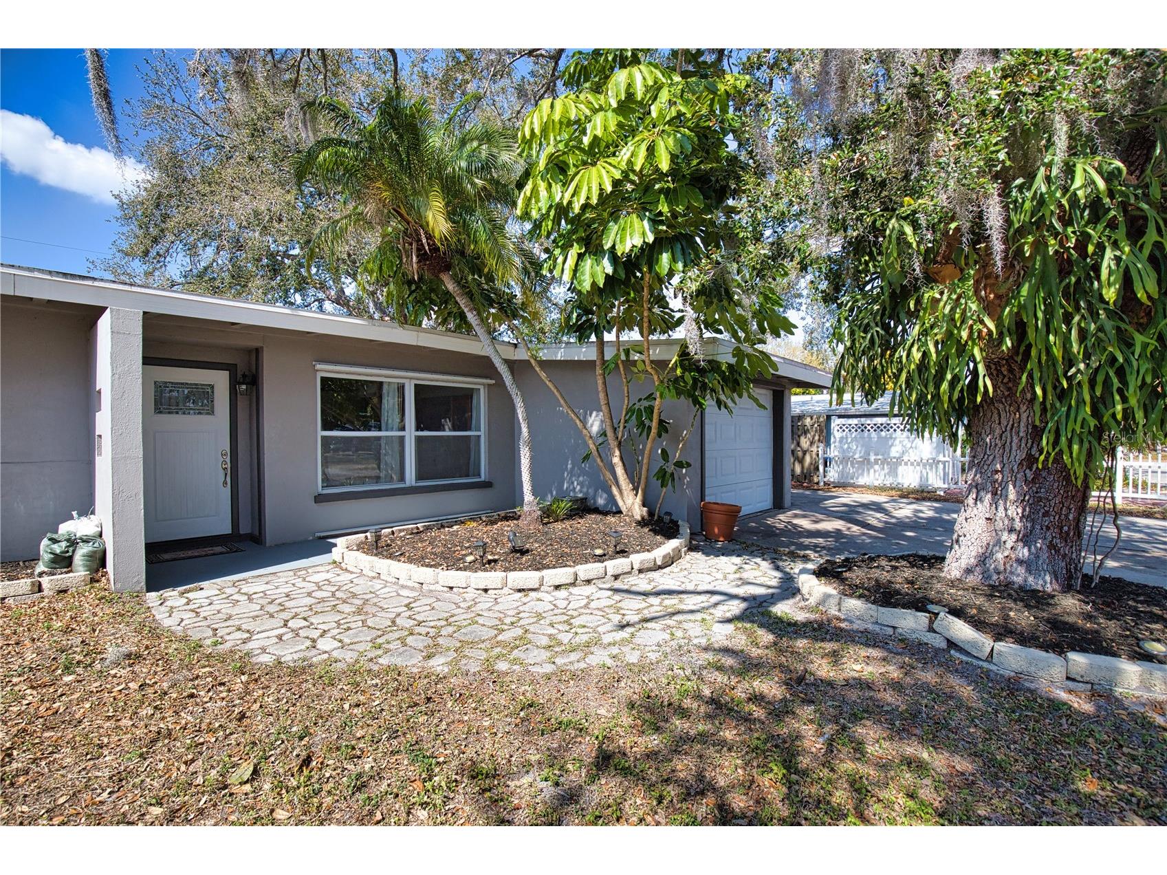 1937 Gold Avenue Sarasota FL 34235 N6142964 image4