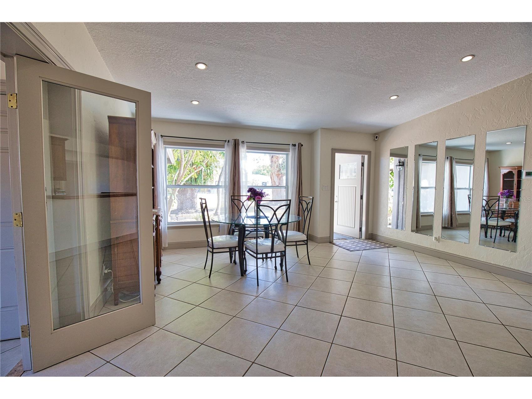 1937 Gold Avenue Sarasota FL 34235 N6142964 image9