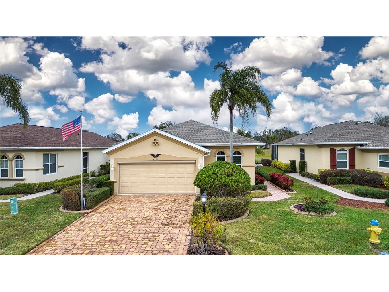 1937 Sterling Glen Court Sun City Center FL 33573 TB8342180 image1