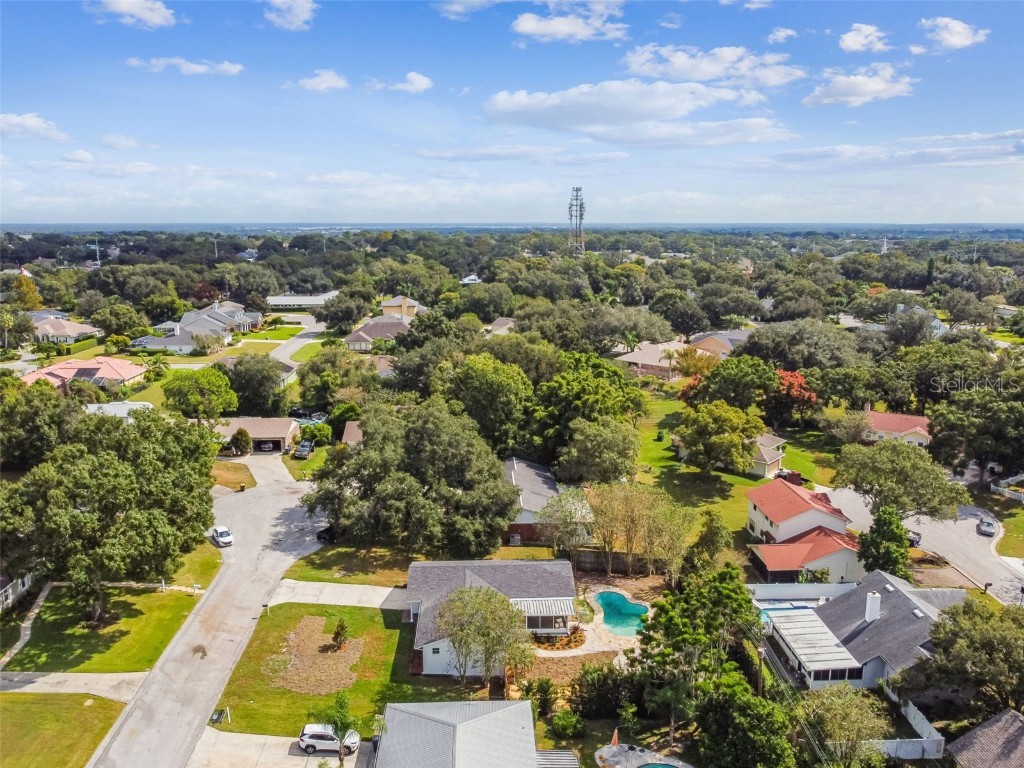 1937 Suzanne Lane Lakeland FL 33813 TB8440596 image100