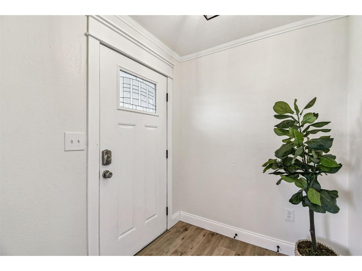 1937 Suzanne Lane Lakeland FL 33813 TB8440596 image12