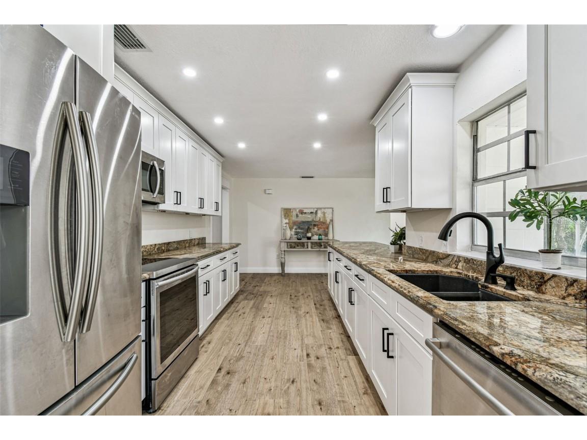 1937 Suzanne Lane Lakeland FL 33813 TB8440596 image22