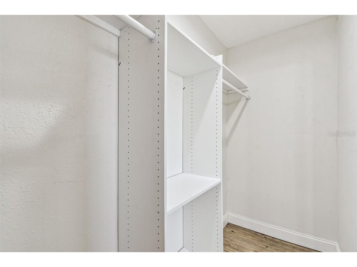 1937 Suzanne Lane Lakeland FL 33813 TB8440596 image41