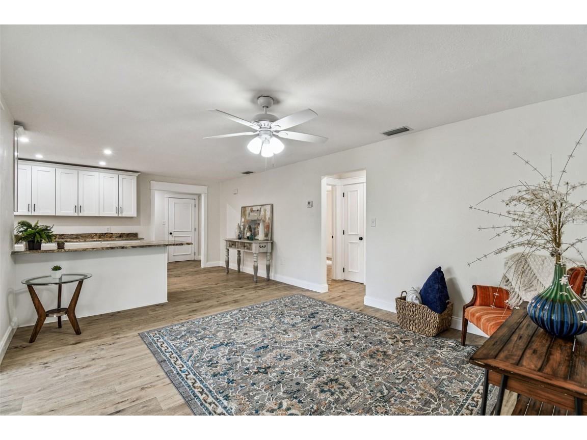 1937 Suzanne Lane Lakeland FL 33813 TB8440596 image46