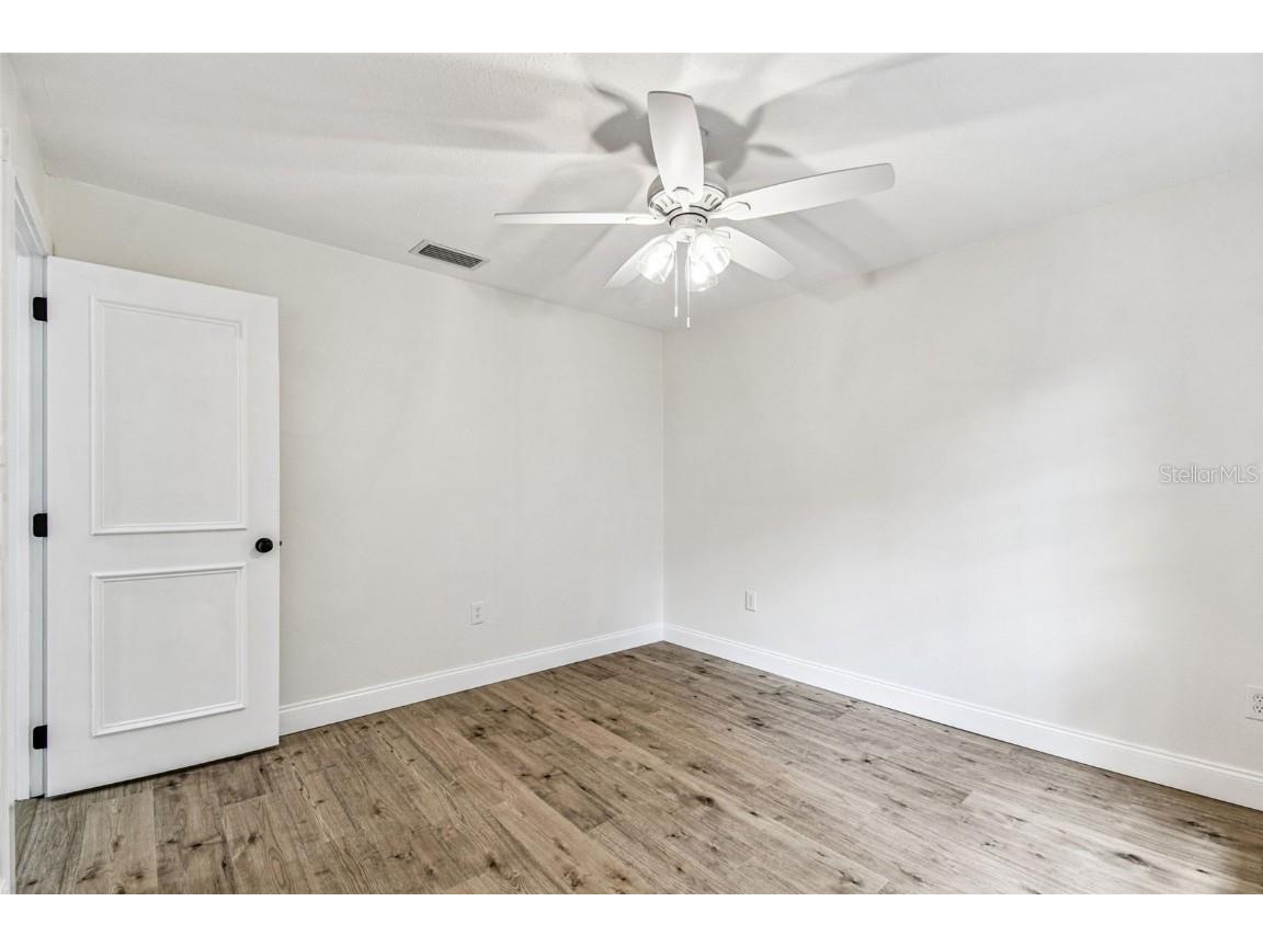 1937 Suzanne Lane Lakeland FL 33813 TB8440596 image63