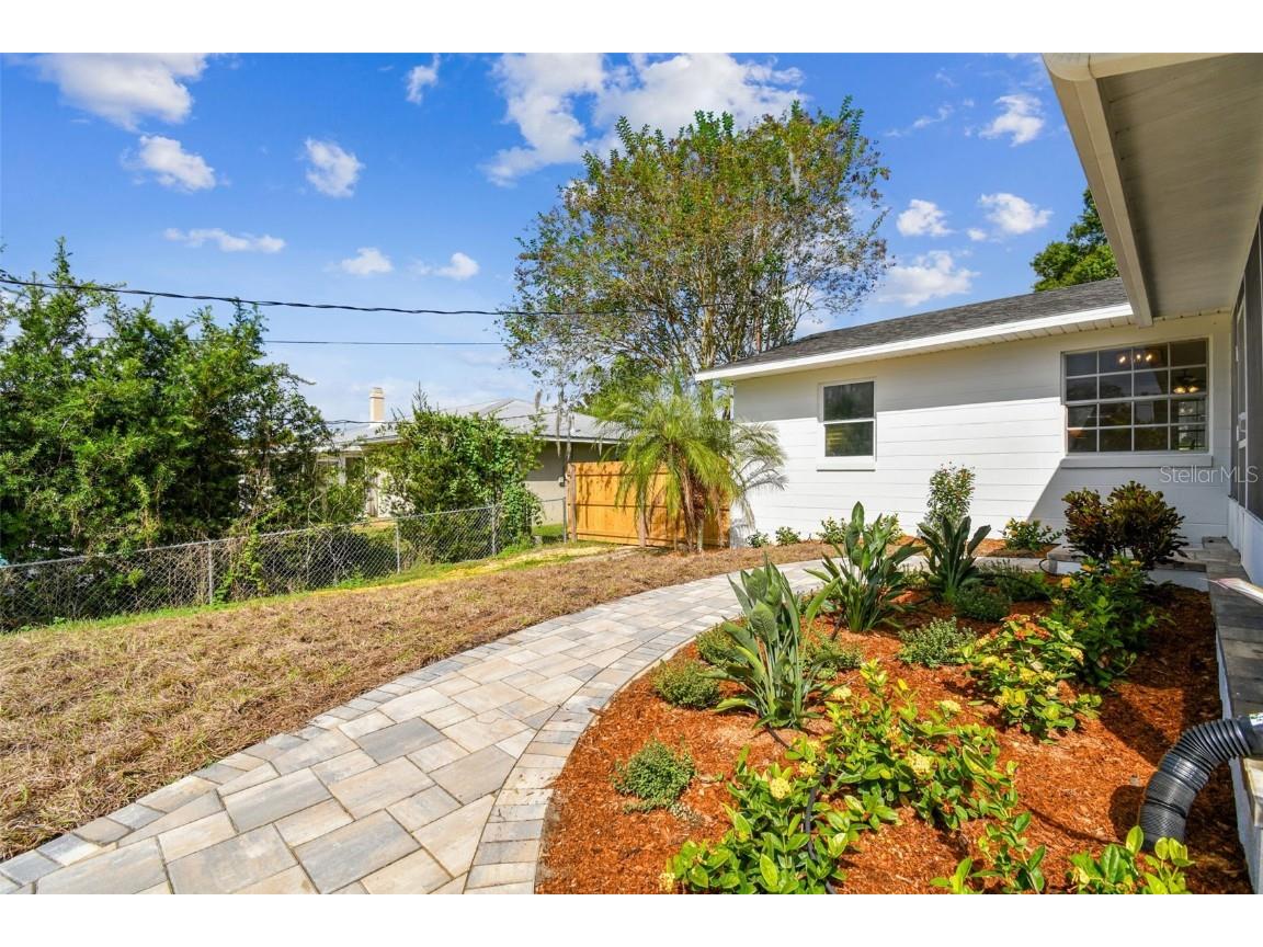 1937 Suzanne Lane Lakeland FL 33813 TB8440596 image72