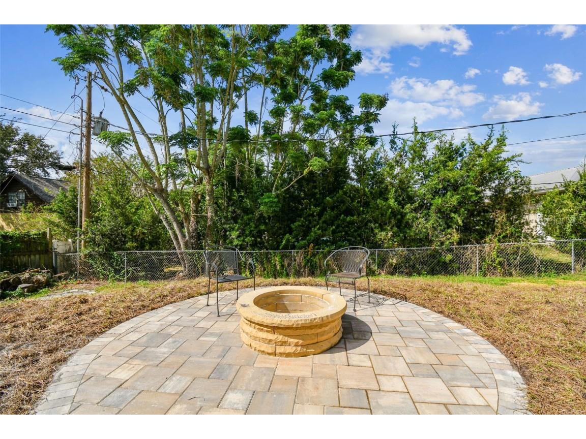 1937 Suzanne Lane Lakeland FL 33813 TB8440596 image88