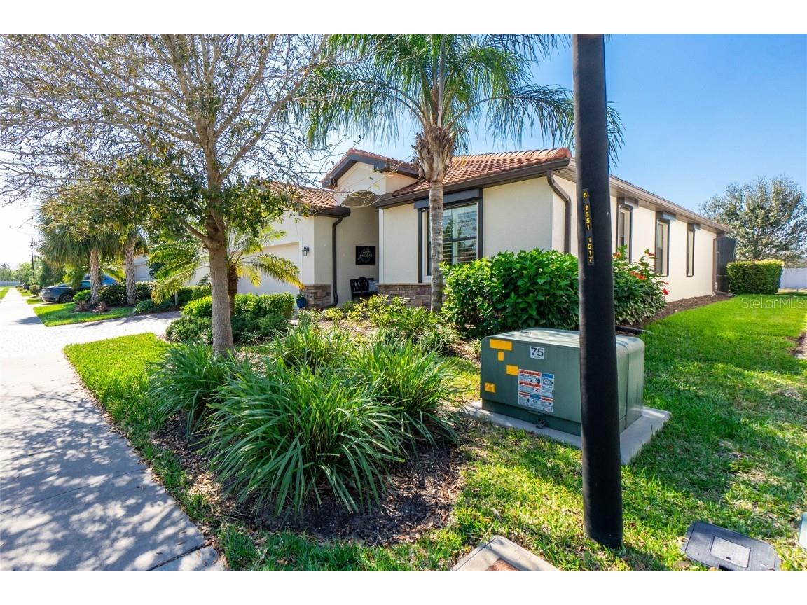 19373 Nearpoint Drive Venice FL 34292 N6131335 image1