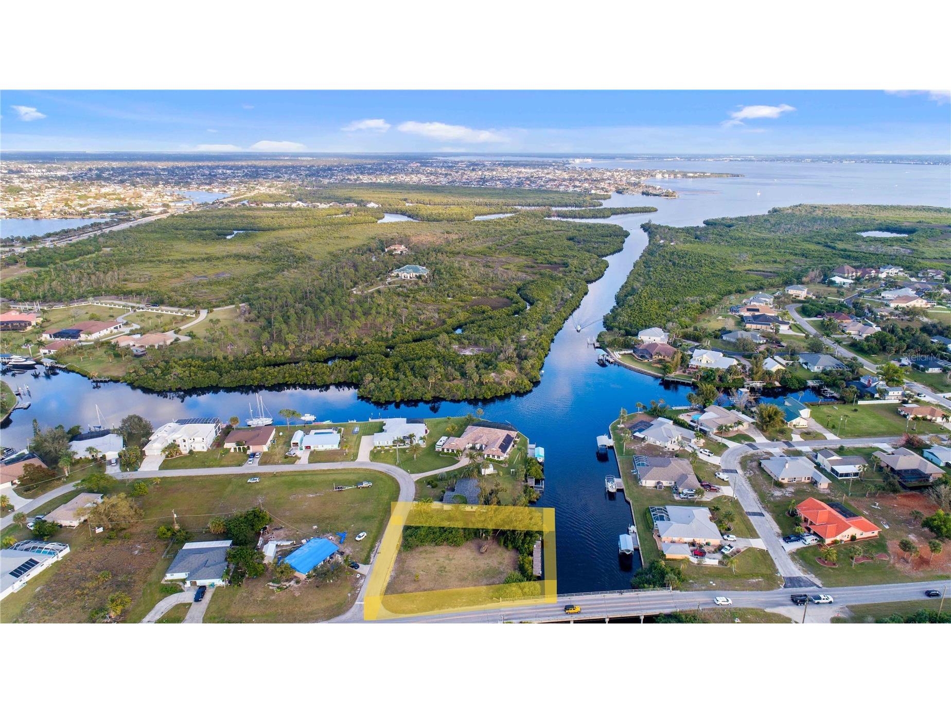 19379 Midway Boulevard Port Charlotte FL 33948 - COUNTRYMAN WATERWAY C7521712 image7
