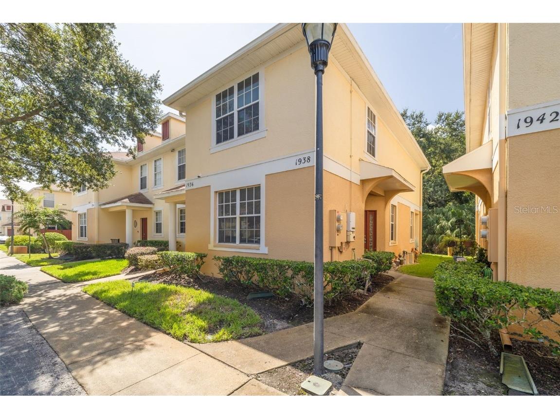 1938 Fiesta Ridge Court Tampa FL 33604 U8254761 image1