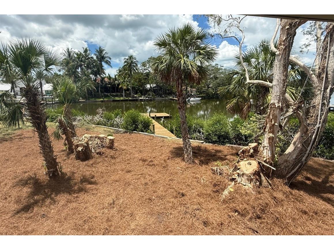 1938 High Point Drive Sarasota FL 34236 - HUDSON BAYOU A4661507 image4