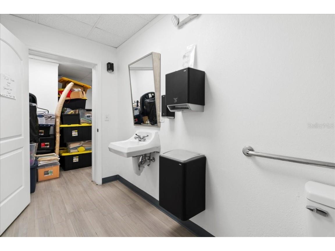 1938 NE Waldo Road Gainesville FL 32609 GC535305 image40