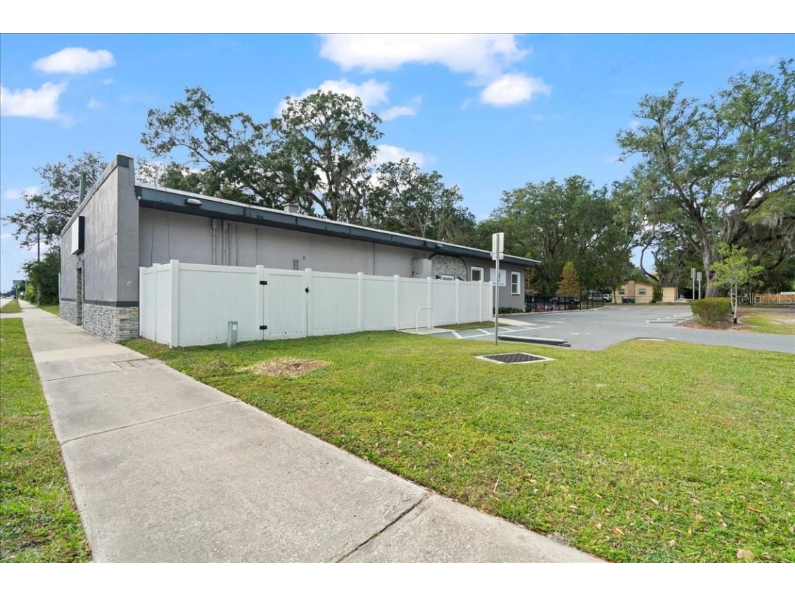 1938 NE Waldo Road Gainesville FL 32609 GC535305 image43