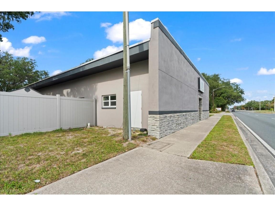 1938 NE Waldo Road Gainesville FL 32609 GC535305 image44