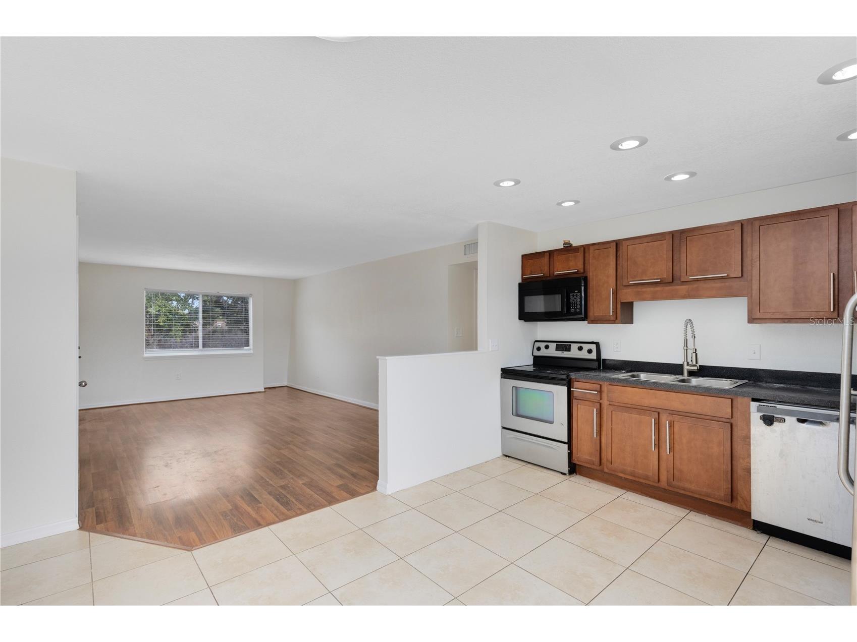 1938 S Conway Road #5 Orlando FL 32812 O6373401 image7