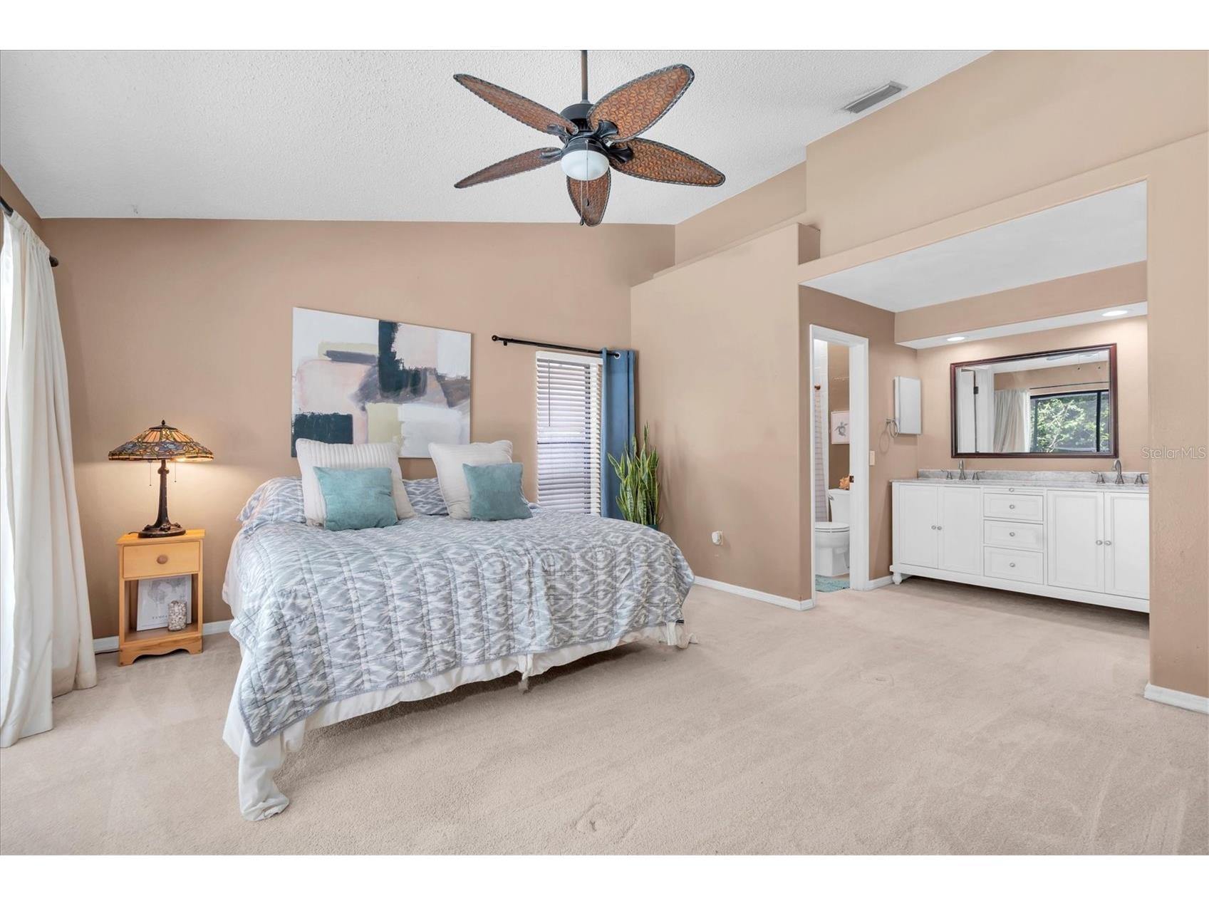 1938 Wood Thrush Street Tarpon Springs FL 34689 W7885189 image18