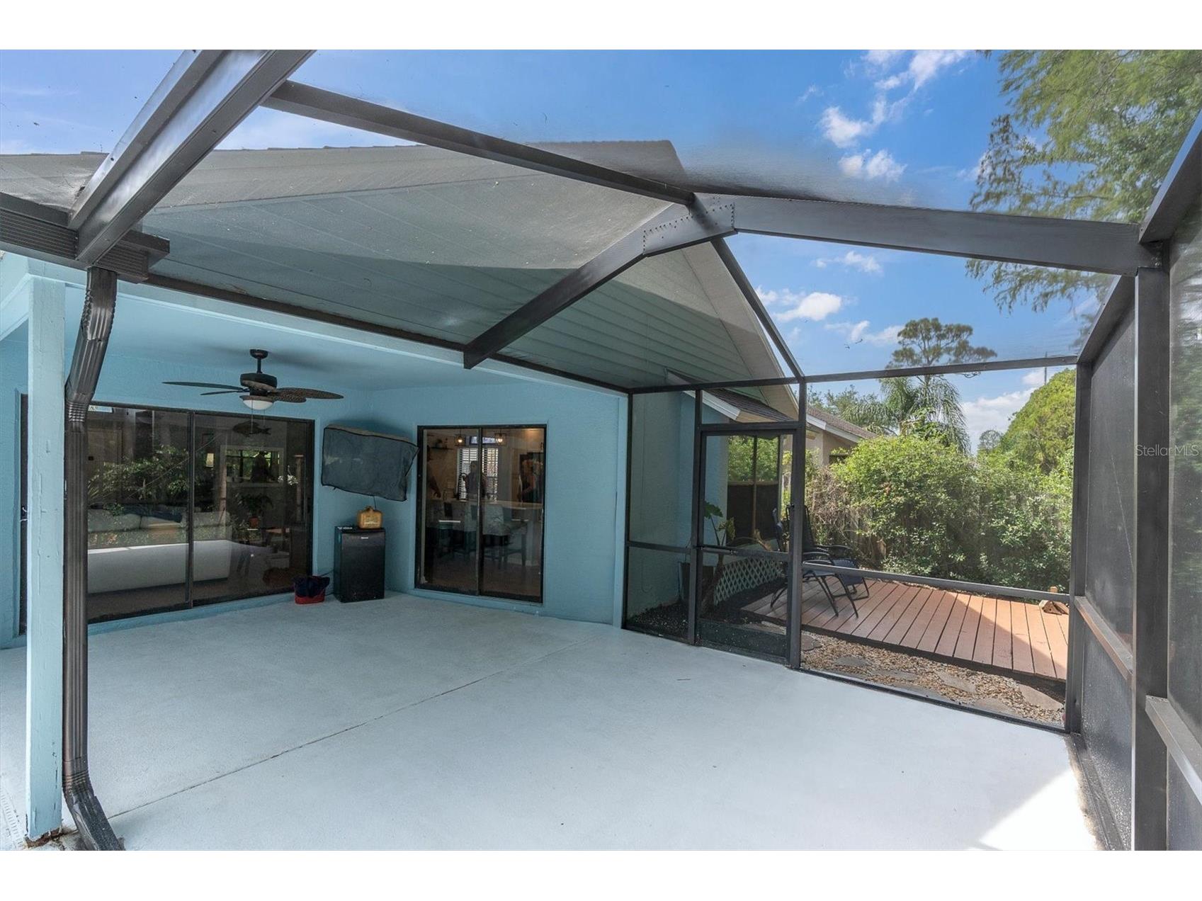 1938 Wood Thrush Street Tarpon Springs FL 34689 W7885189 image31