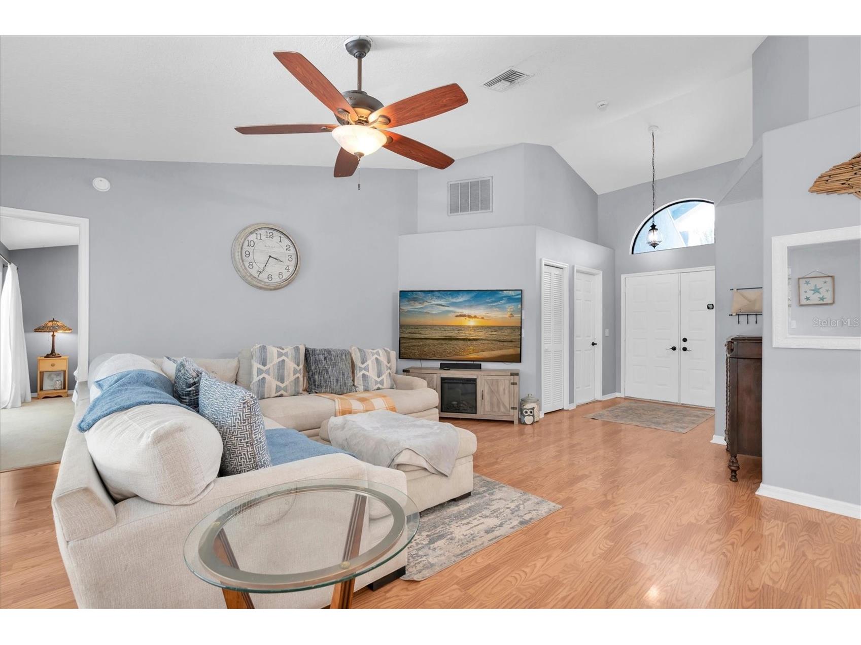1938 Wood Thrush Street Tarpon Springs FL 34689 W7885189 image6