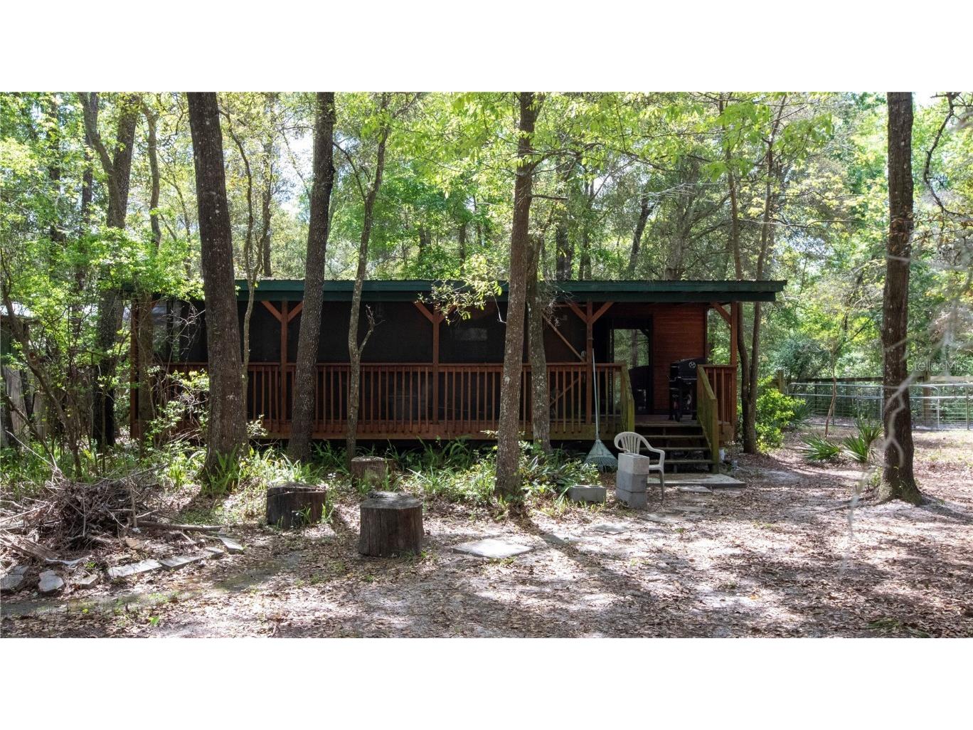 19388 SE 91st Place Ocklawaha FL 32179 OM657832 image1