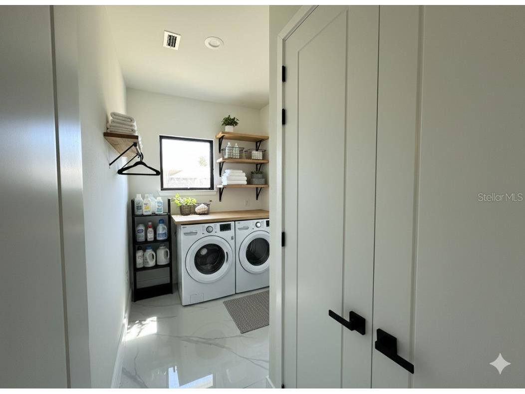 1939 Alliance Avenue North Port FL 34286 O6363079 image13