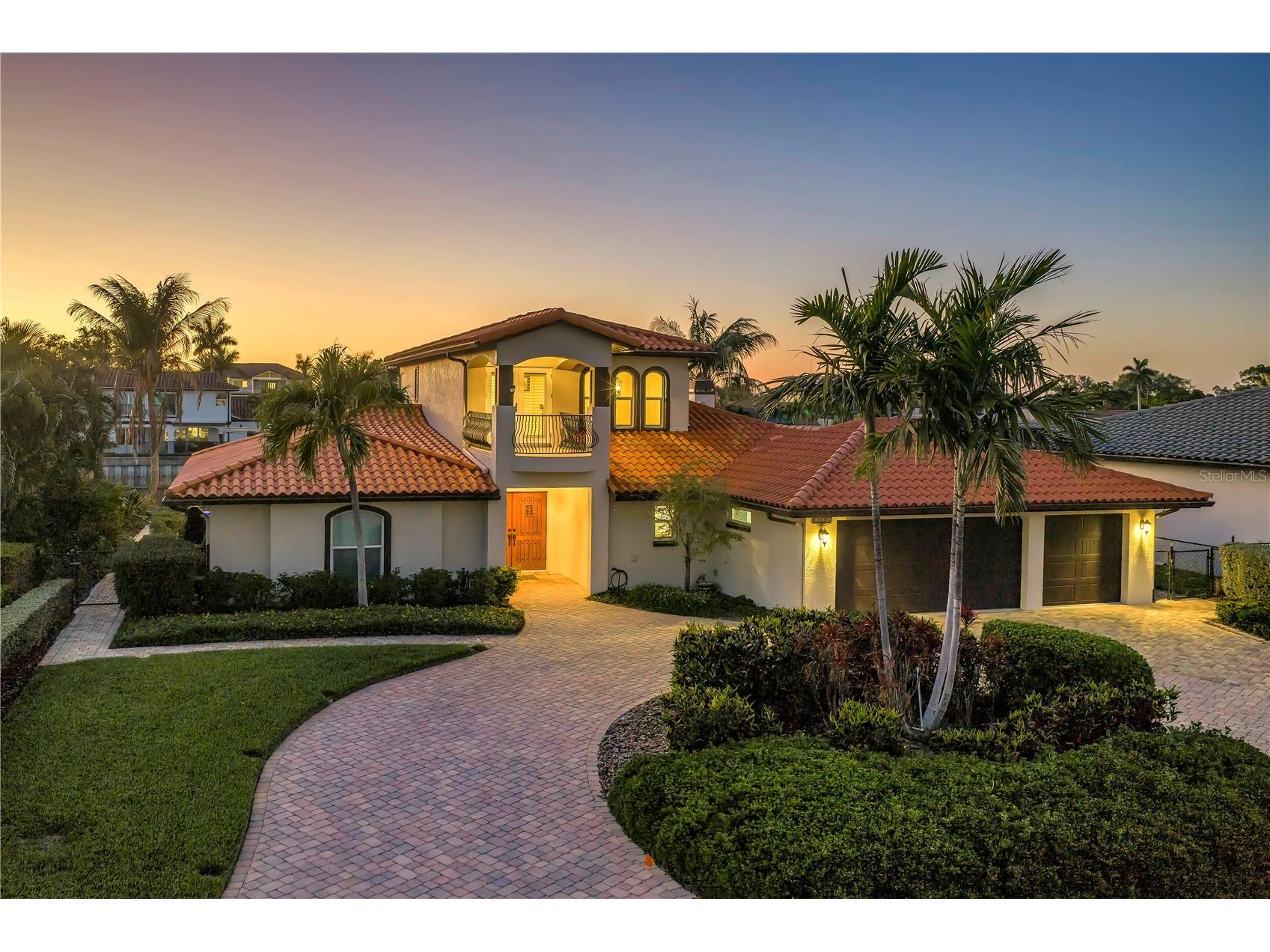 1939 Hawaii Avenue NE Saint Petersburg FL 33703 TB8488287 image1