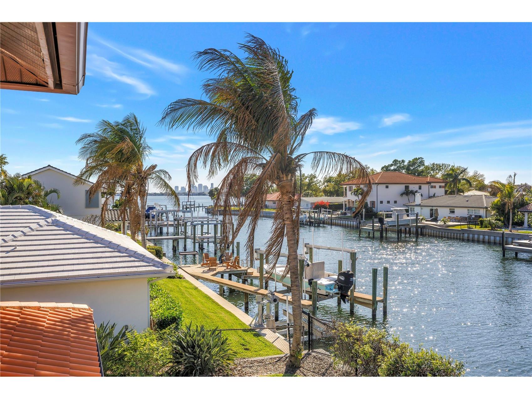 1939 Hawaii Avenue NE Saint Petersburg FL 33703 TB8488287 image3