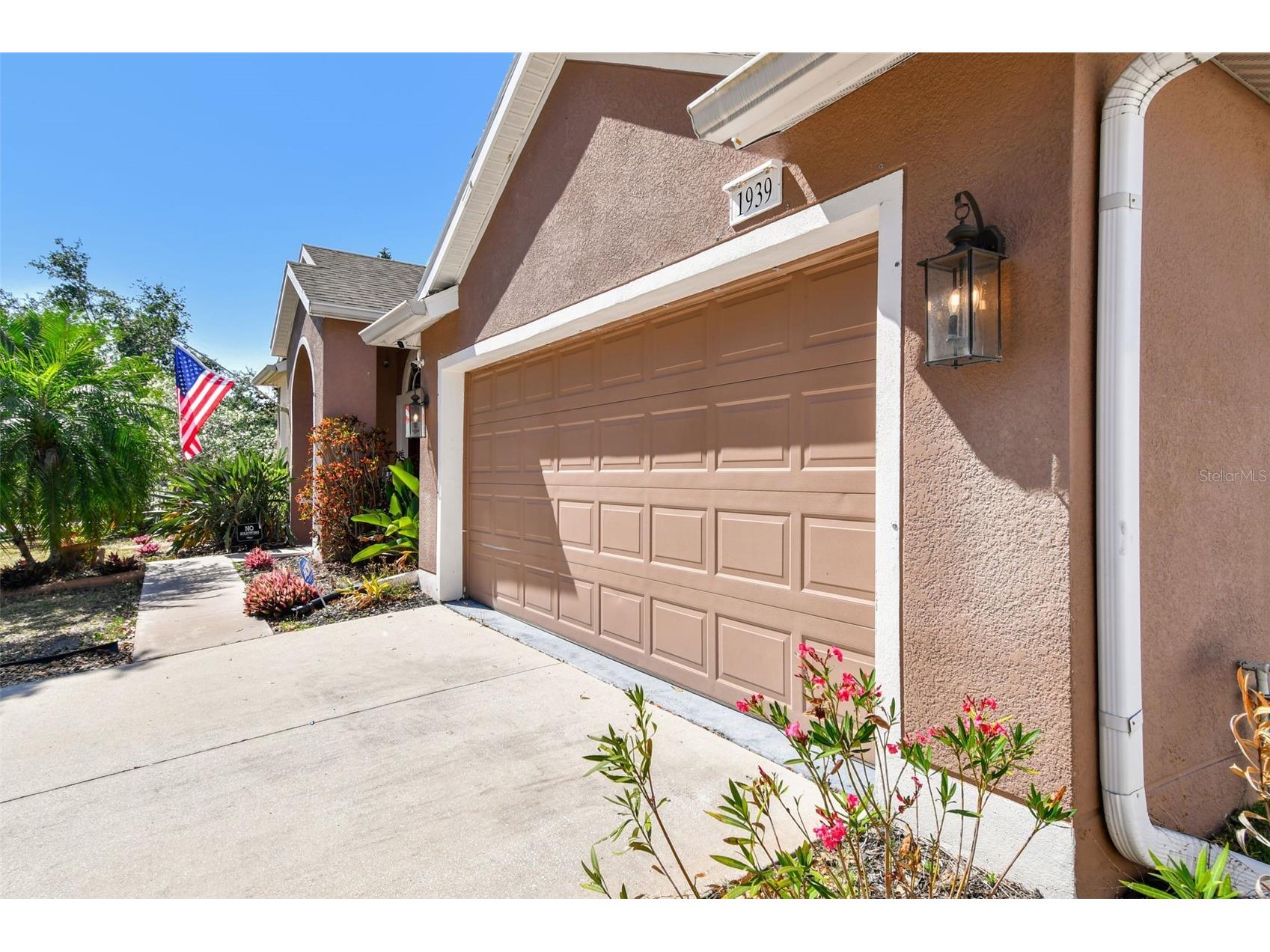 1939 Heartland Circle Valrico FL 33594 TB8378393 image2