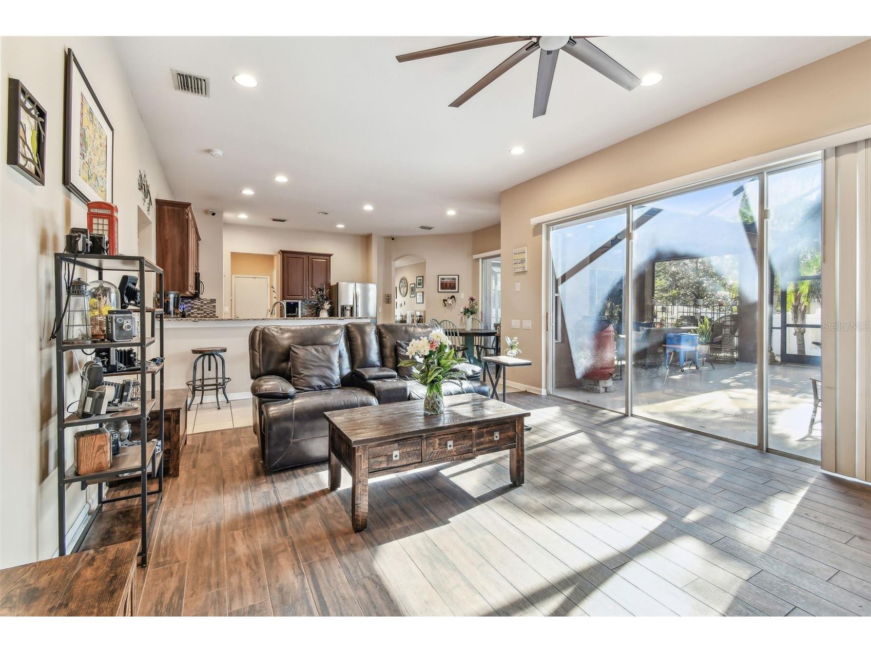 1939 Heartland Circle Valrico FL 33594 TB8378393 image27