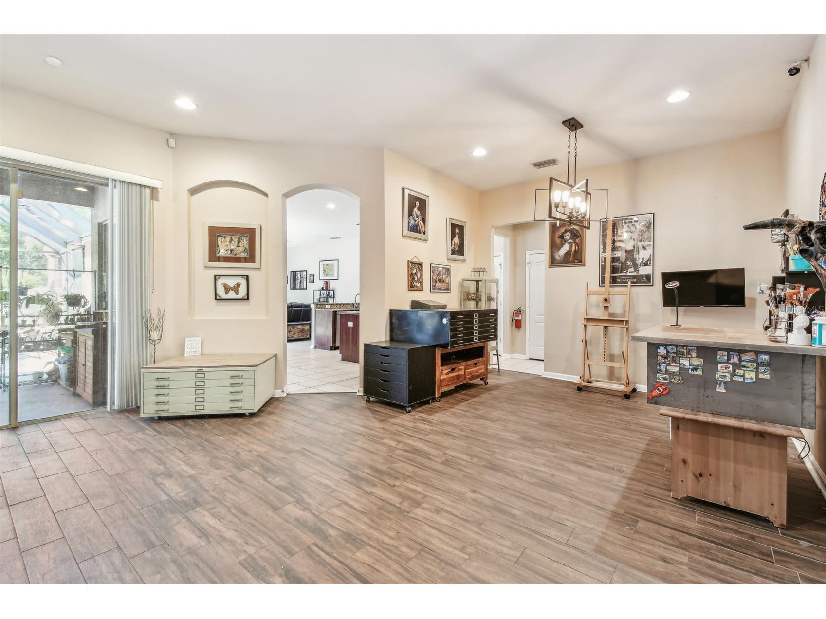 1939 Heartland Circle Valrico FL 33594 TB8378393 image6