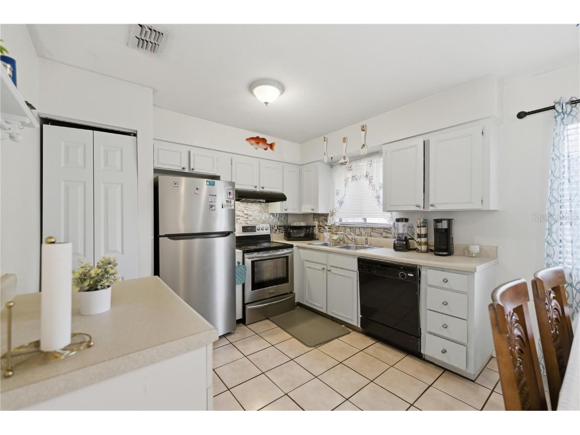 1939 SW 73rd Terrace Gainesville FL 32607 OM715216 image11