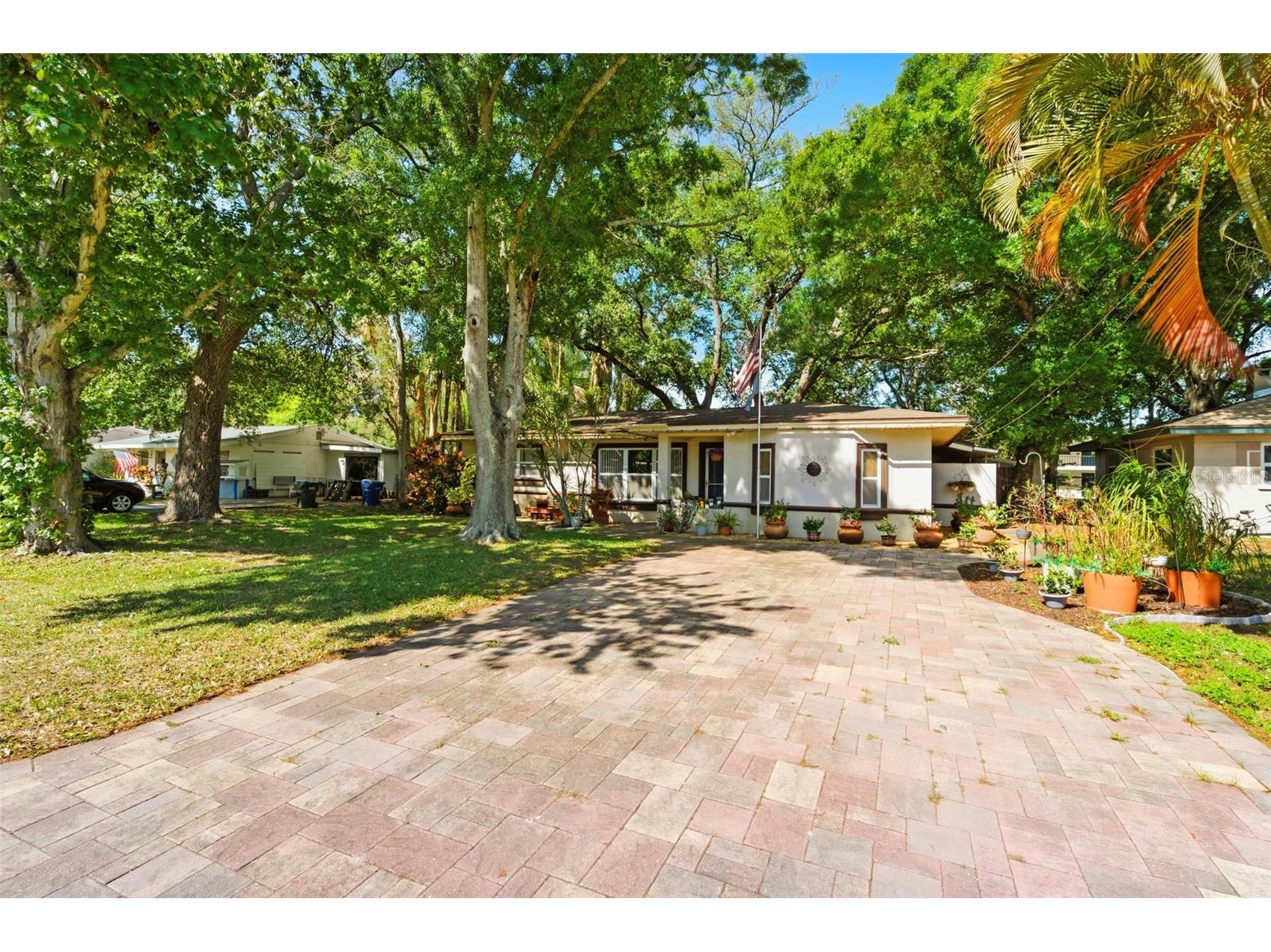 194 21st Terrace SE Largo FL 33771 TB8496013 image1