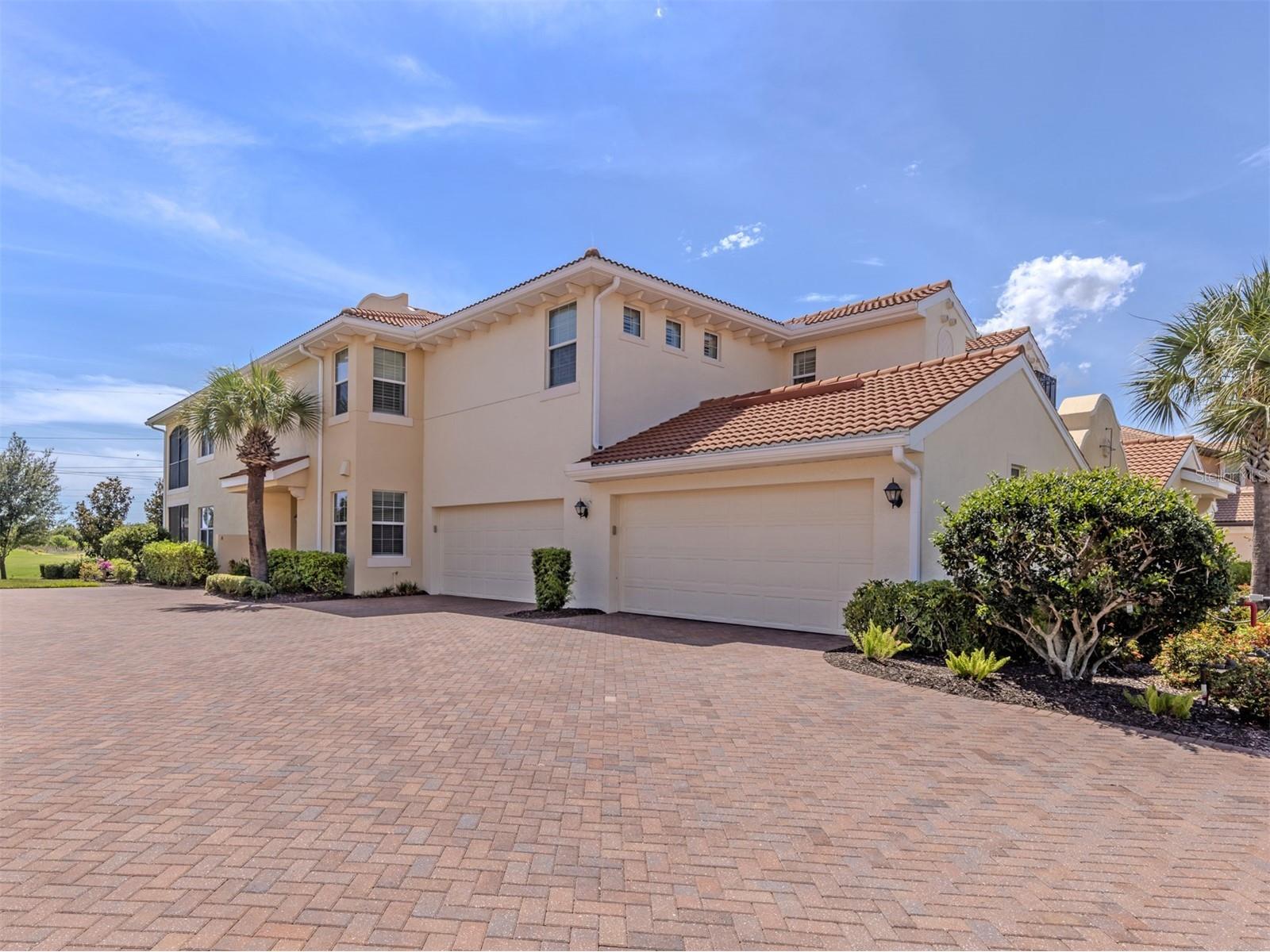 194 Bella Vista Terrace #26A North Venice FL 34275 N6144665 image2