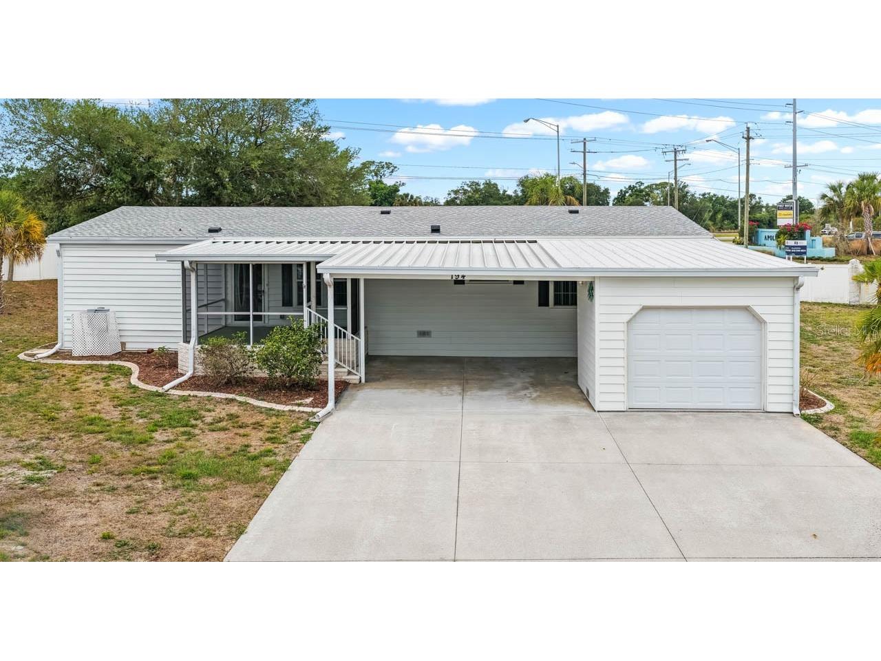 194 S Port Royal Lane Apollo Beach FL 33572 TB8507664 image1
