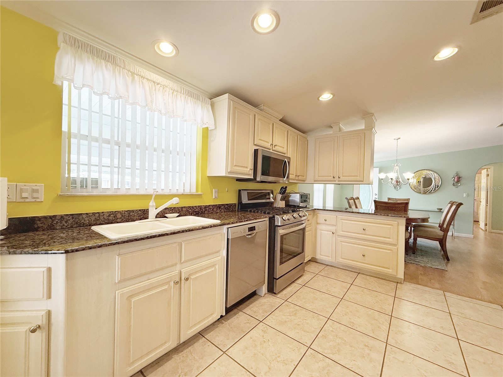 194 S Port Royal Lane Apollo Beach FL 33572 TB8507664 image8